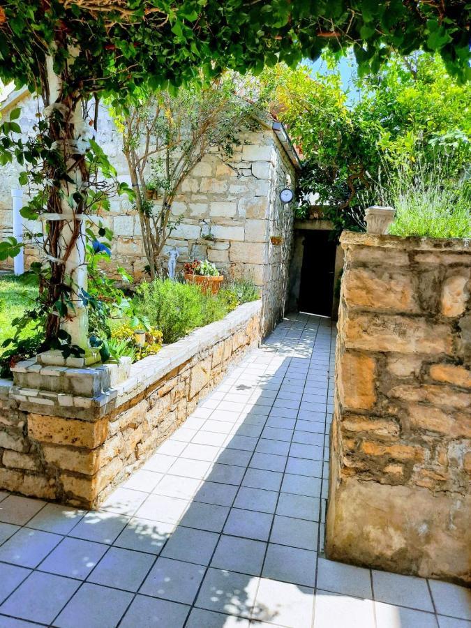 Apartments Neno Korcula Town Exterior photo